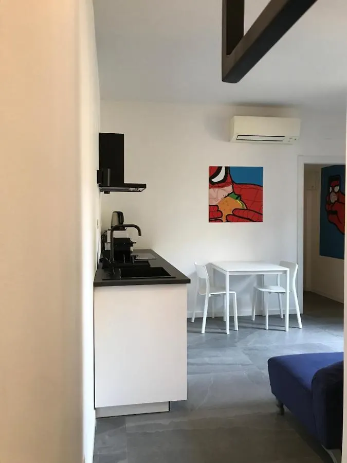 Alla Casa Di Gio Milan 0*,  Italy